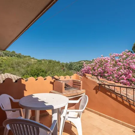 Accu Is Prezzus I 30mt Dal Mare Hébergement de vacances Villasimius